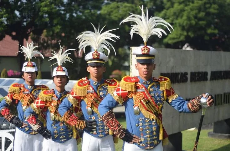 Baju Taruna Akademi Militer