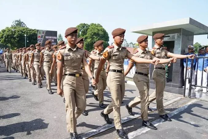 aplikasi bimbel tni polri
