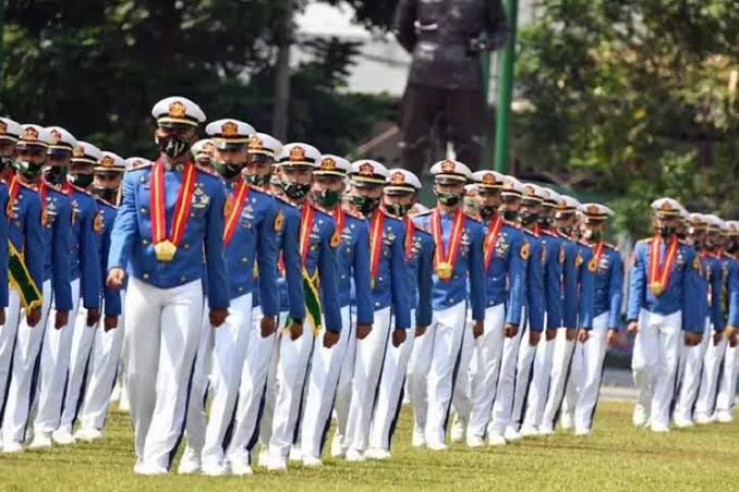 aplikasi bimbel tni polri
