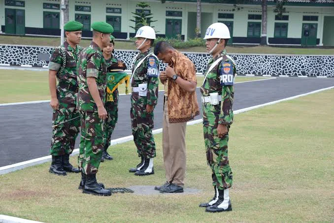 bimbel tni polri apk