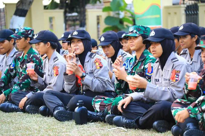 buku bimbel tni polri