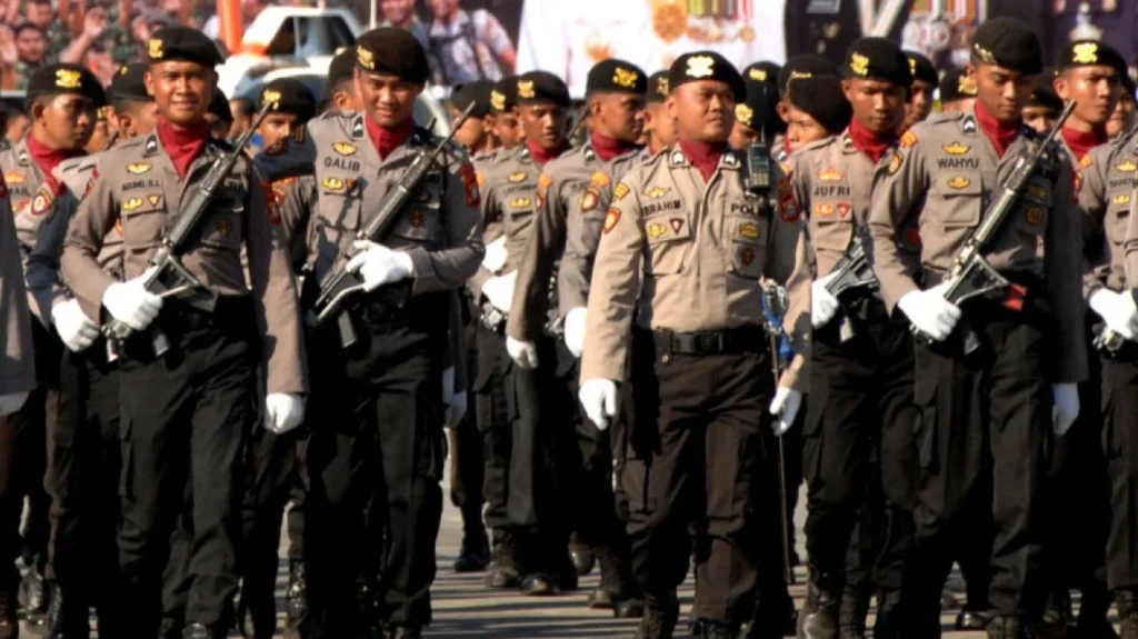 Bimbel tni polri gratis