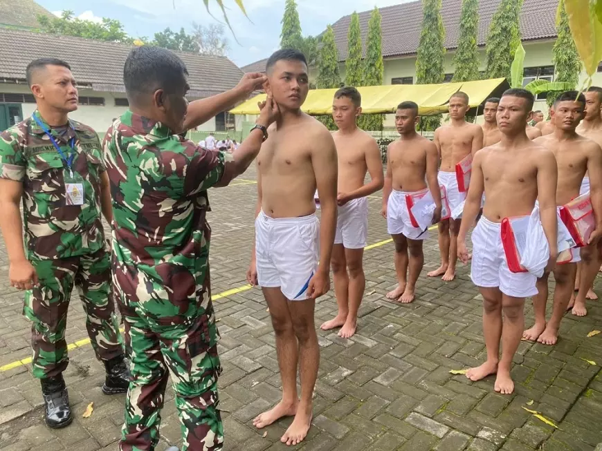 Persyaratan Taruna Akademi TNI