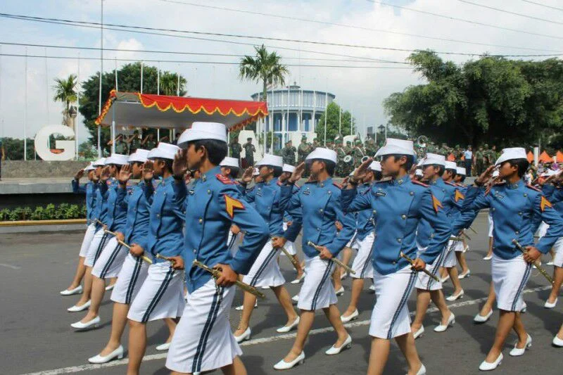 Tes Fisik Akmil Wanita