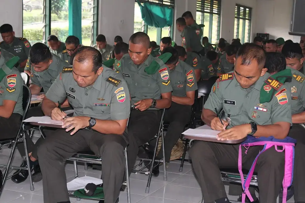 batas umur tes tni